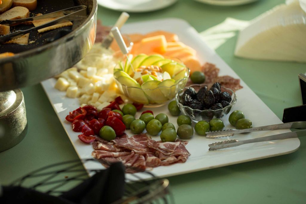Corporate Catering Elephants Delicatessen Portland Oregon Elephants Delicatessen Corporate Catering Tray With Fruit Olives Cheese